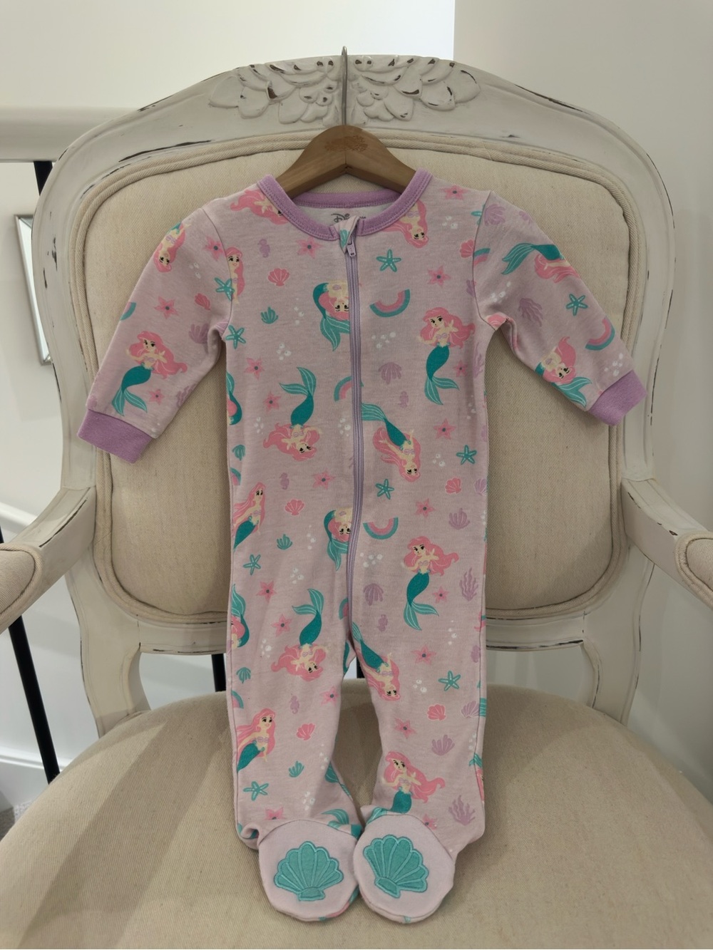 🧜🏻‍♀️ 6~12 Mth Disney Ariel Baby Pink and Lavender Floral Infant Pajama Footie